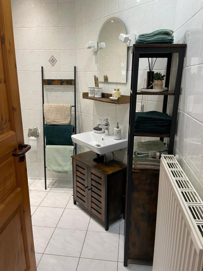 Ferienwohnung In Der Vulkaneifel "Opp Der Holl" Brockscheid Exteriör bild
