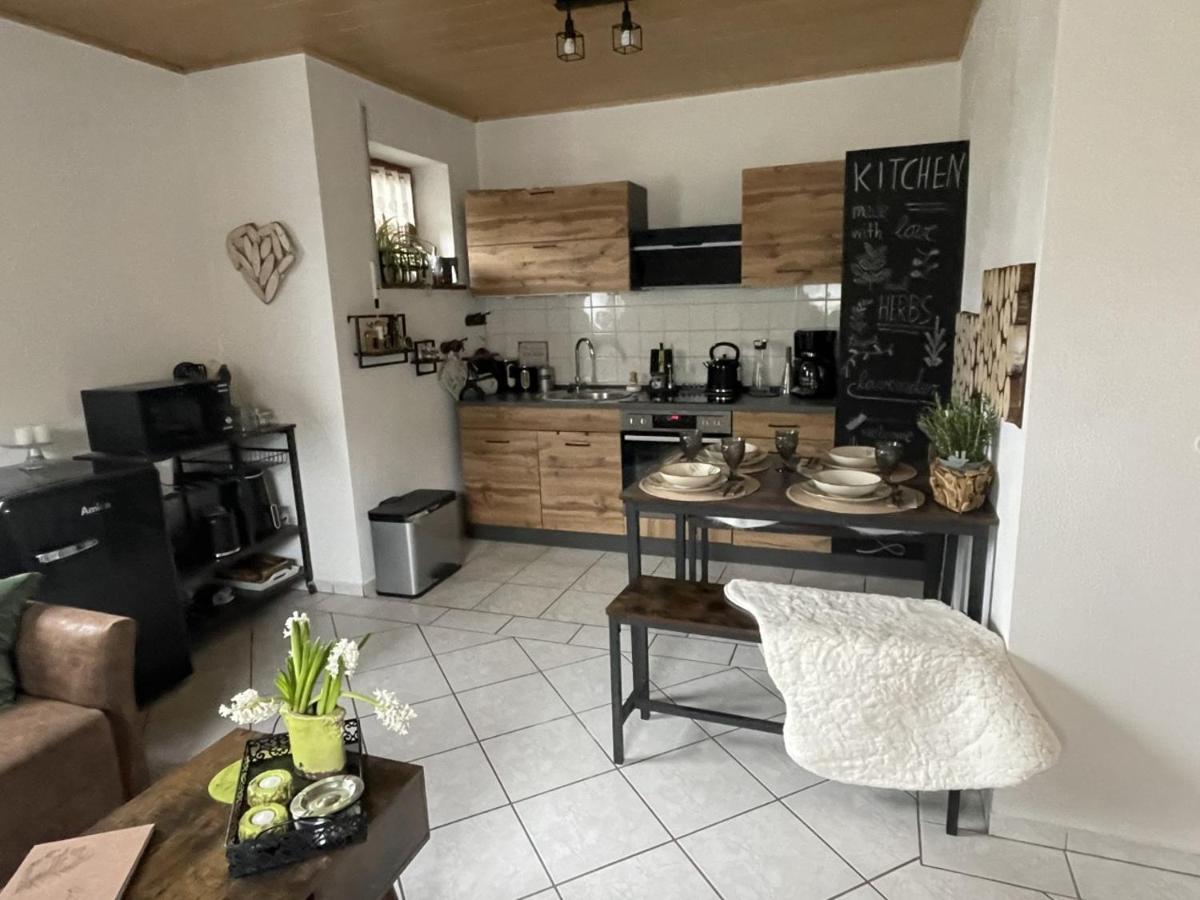 Ferienwohnung In Der Vulkaneifel "Opp Der Holl" Brockscheid Exteriör bild