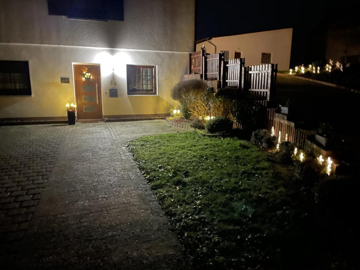 Ferienwohnung In Der Vulkaneifel "Opp Der Holl" Brockscheid Exteriör bild