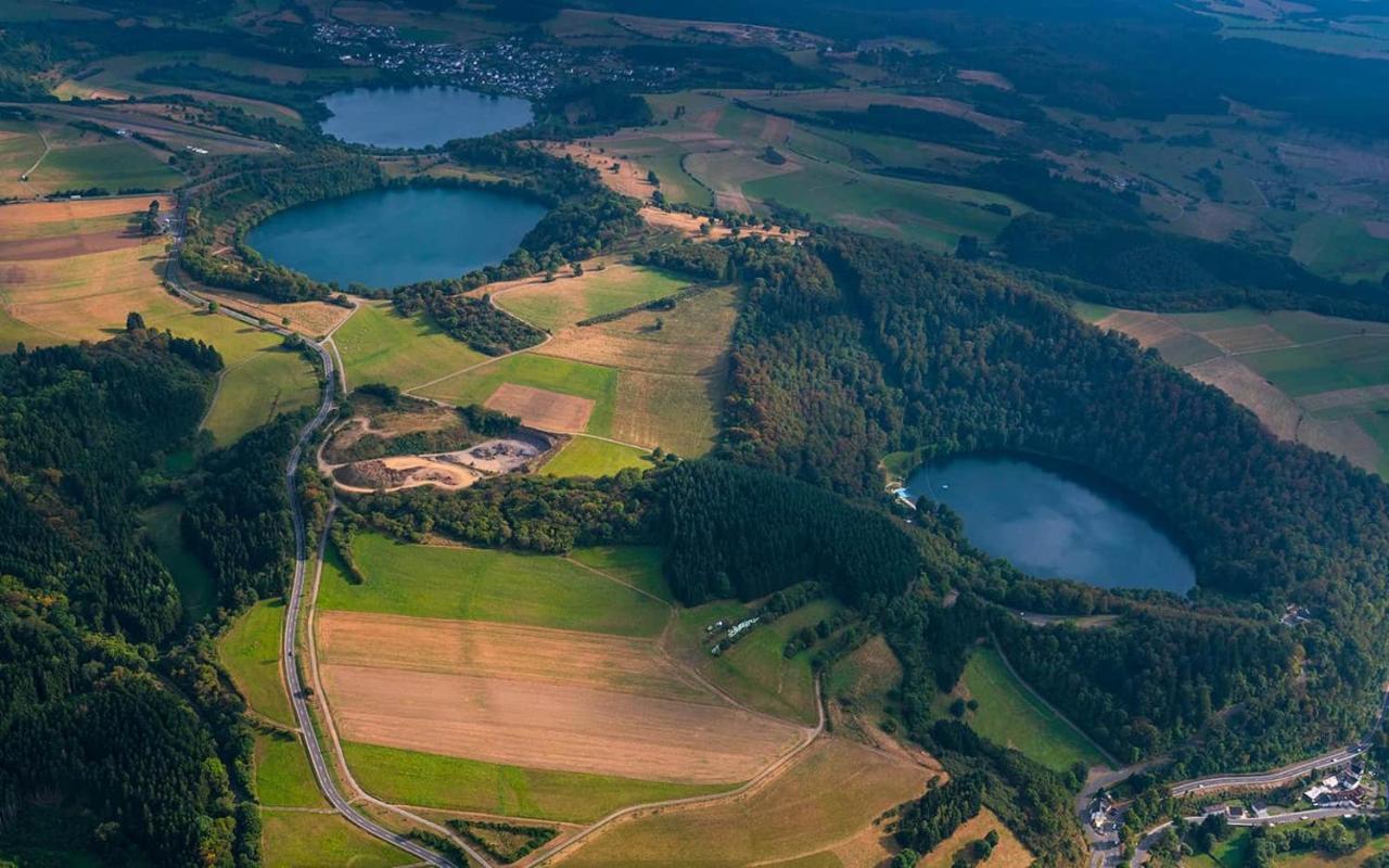 Ferienwohnung In Der Vulkaneifel "Opp Der Holl" Brockscheid Exteriör bild