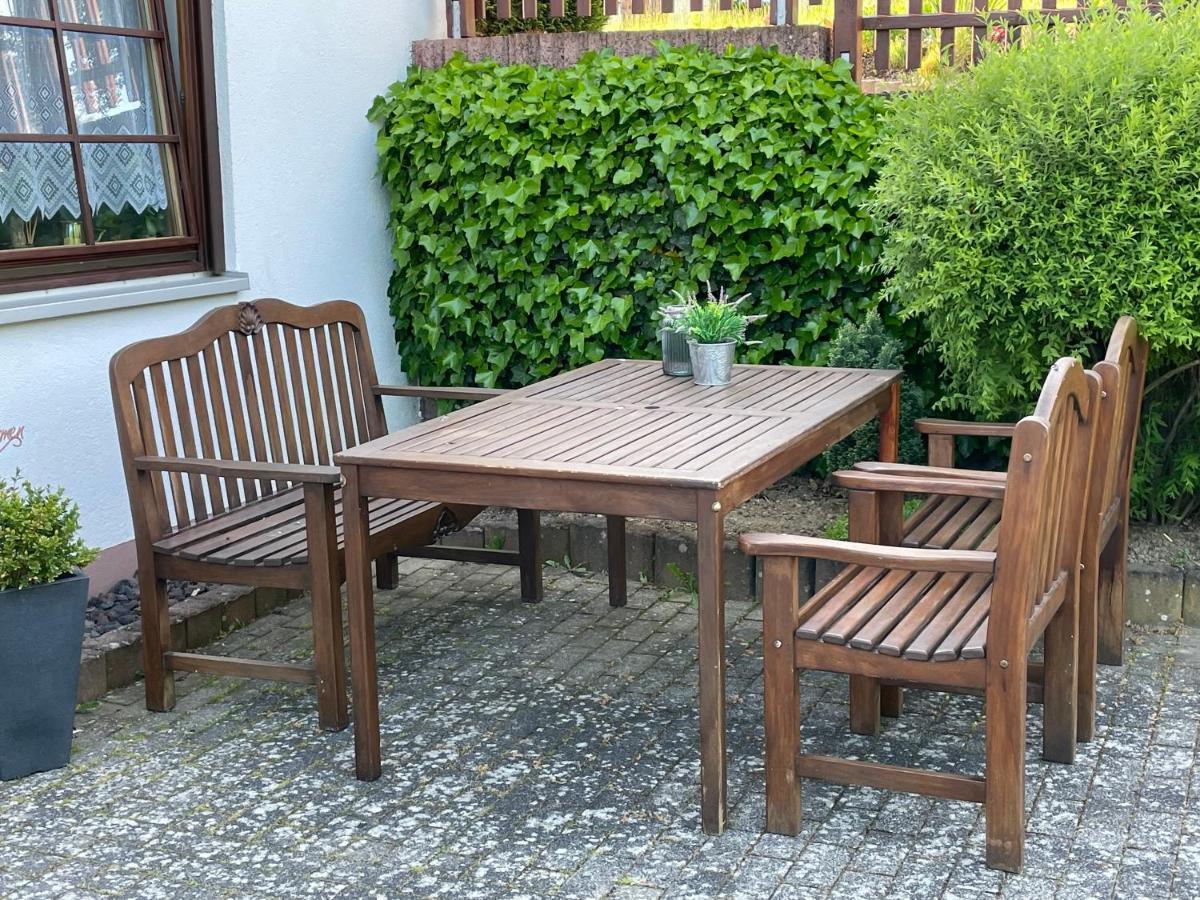 Ferienwohnung In Der Vulkaneifel "Opp Der Holl" Brockscheid Exteriör bild