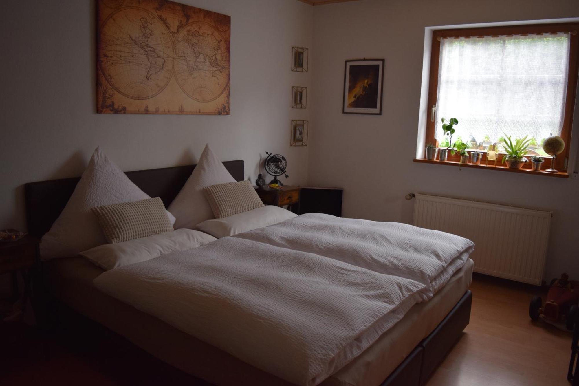 Ferienwohnung In Der Vulkaneifel "Opp Der Holl" Brockscheid Exteriör bild
